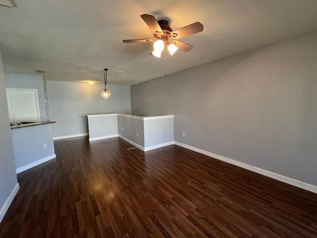 2002 Belmont Place, Boynton Beach, FL 33436