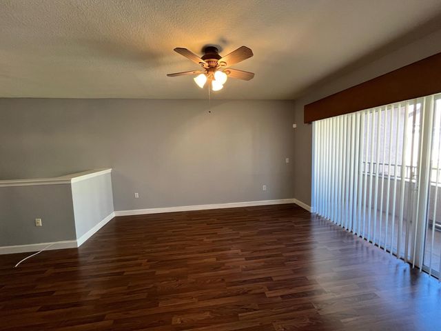 2002 Belmont Place, Boynton Beach, FL 33436