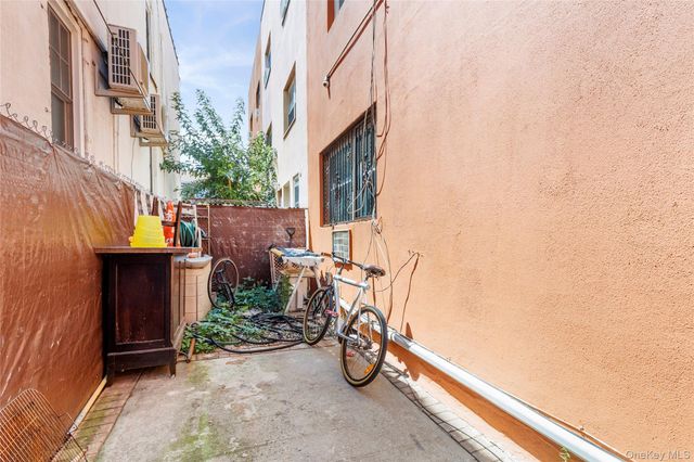 48 Crescent Street, Brooklyn, NY 11208