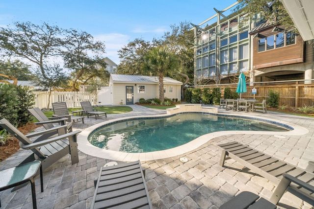 64 Banfill Street, Santa Rosa Beach, FL 32459