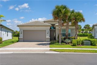 12377 Dahlia CT, Naples, FL 34120