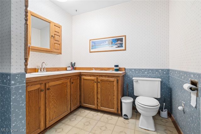 6969 Georgetown Street NE, East Canton, OH 44730