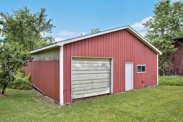 7814 M-79, Nashville, MI 49073