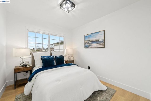 1602 1602 Endriss Dr, Martinez, CA 94553