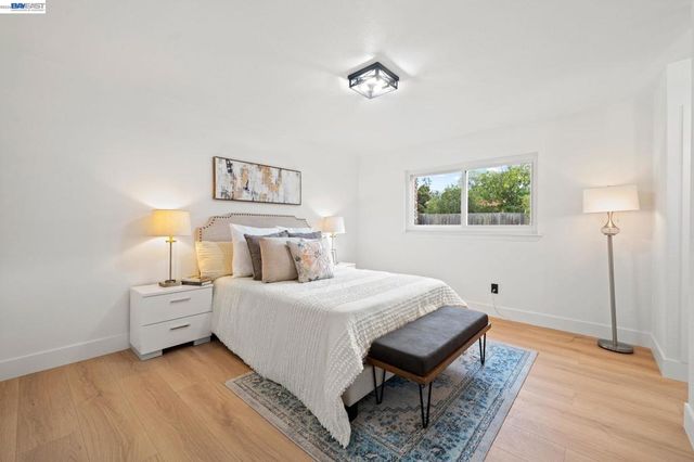 1602 1602 Endriss Dr, Martinez, CA 94553