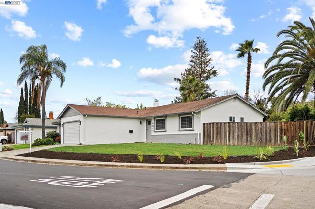 1602 1602 Endriss Dr, Martinez, CA 94553