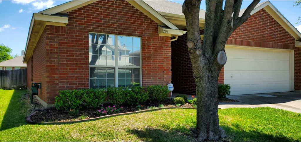 204 Trenton Drive, Wylie, TX 75098