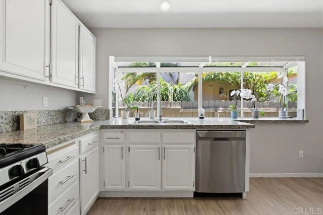1738 Corte Viejo, Oceanside, CA 92056