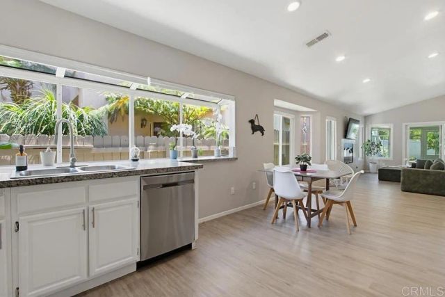 1738 Corte Viejo, Oceanside, CA 92056