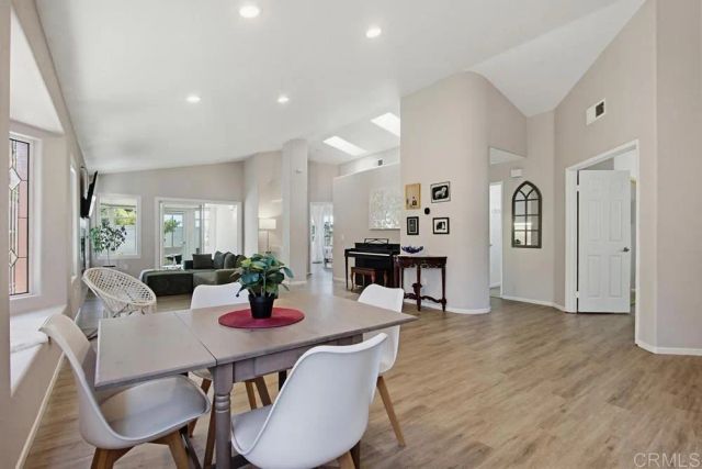1738 Corte Viejo, Oceanside, CA 92056