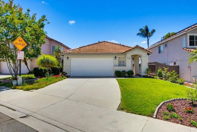 1738 Corte Viejo, Oceanside, CA 92056