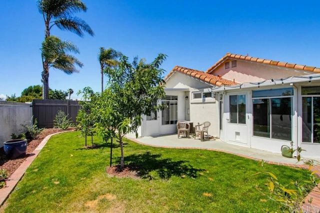 1738 Corte Viejo, Oceanside, CA 92056