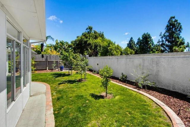 1738 Corte Viejo, Oceanside, CA 92056