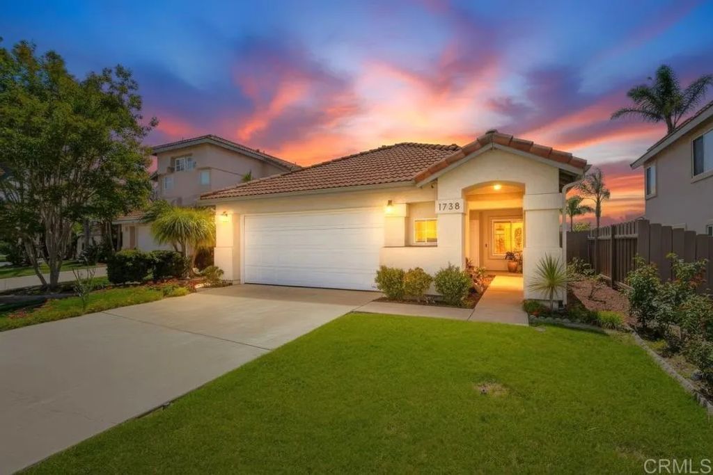 1738 Corte Viejo, Oceanside, CA 92056
