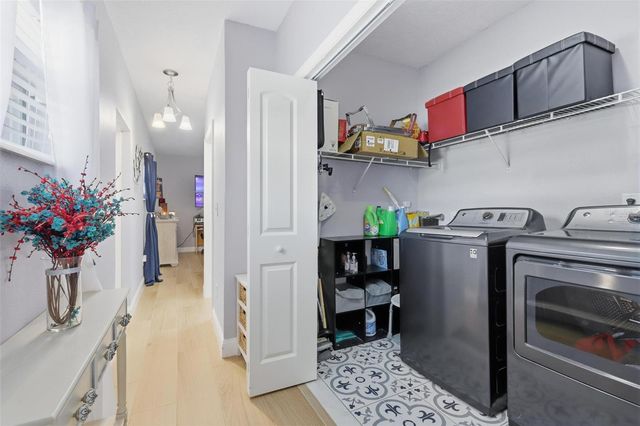 343 ELSIE AVENUE, Holly Hill, FL 32117