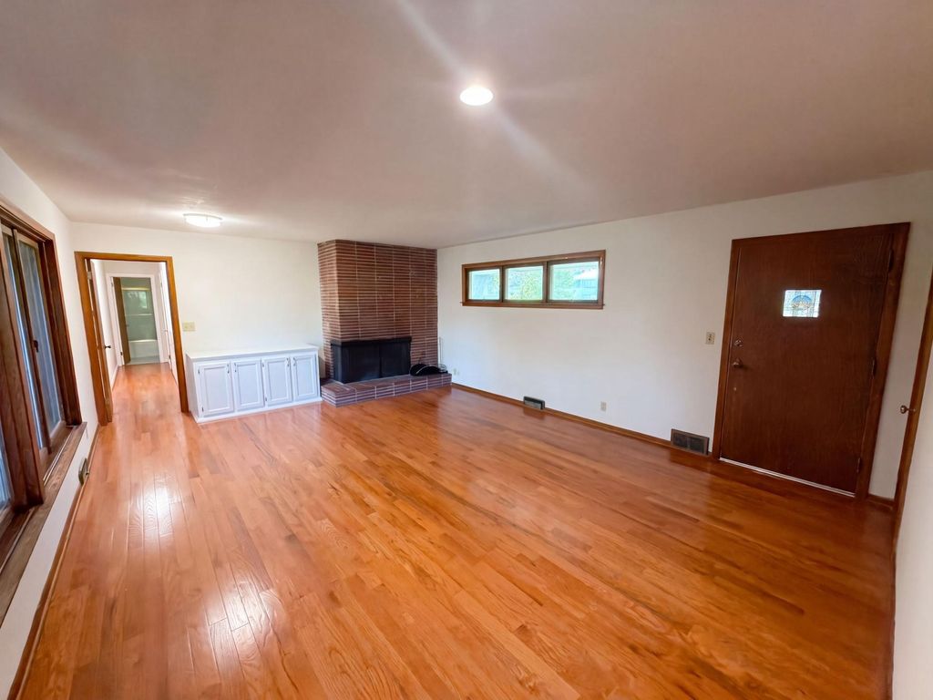 2000 Herschel Street, Roseville, MN 55113 — photo 3