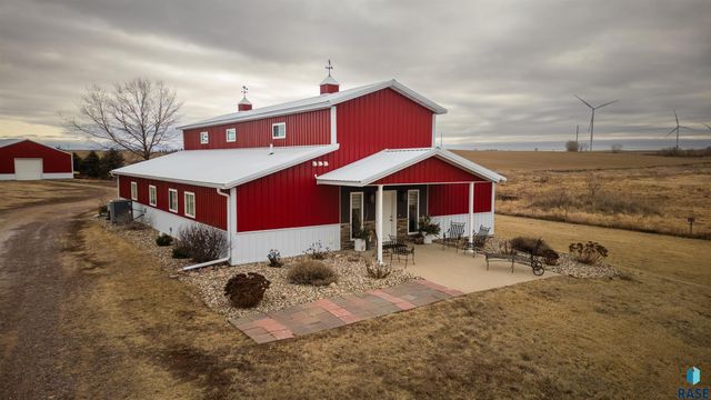 898 60th Ave Avenue, Beaver Creek, MN 56116