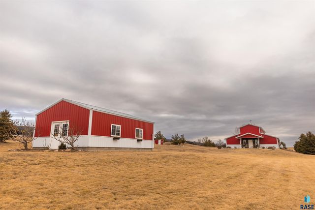 898 60th Ave Avenue, Beaver Creek, MN 56116