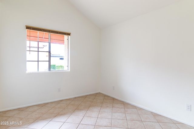 2123 E KIRKLAND Lane 4, Tempe, AZ 85281