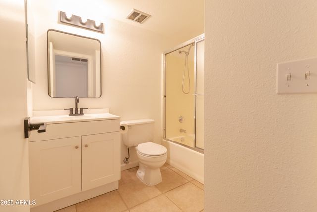 2123 E KIRKLAND Lane 4, Tempe, AZ 85281