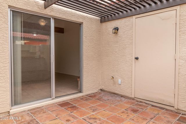 2123 E KIRKLAND Lane 4, Tempe, AZ 85281