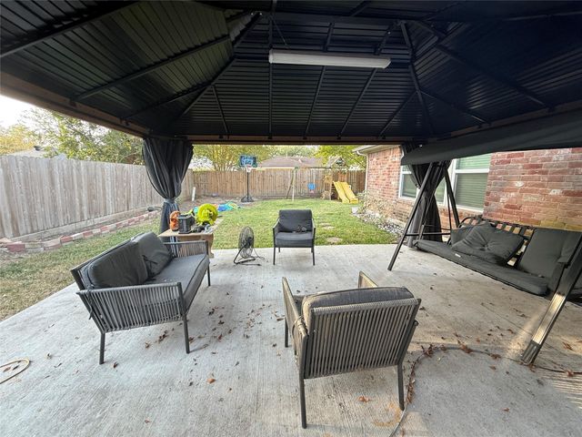 12219 Monticeto Lane, Meadows Place, TX 77477