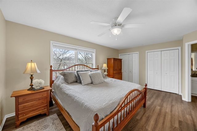 1926 Meadow Ridge Lane, Iowa City, IA 52245