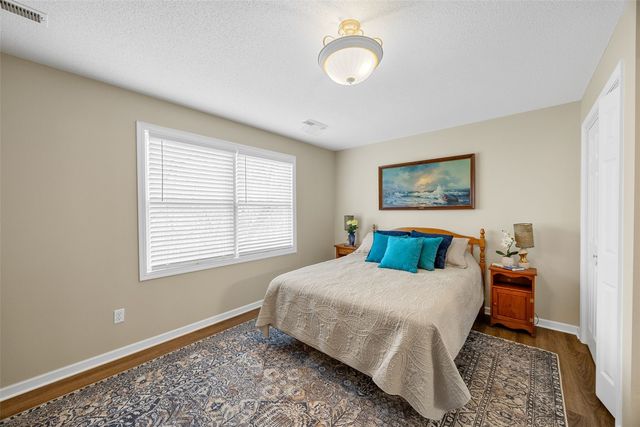 1926 Meadow Ridge Lane, Iowa City, IA 52245