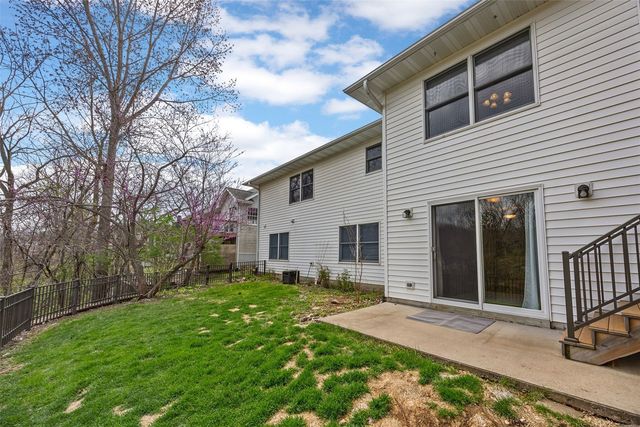 1926 Meadow Ridge Lane, Iowa City, IA 52245