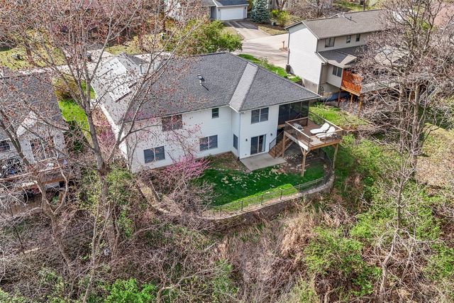 1926 Meadow Ridge Lane, Iowa City, IA 52245