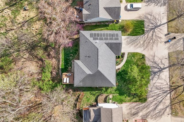 1926 Meadow Ridge Lane, Iowa City, IA 52245
