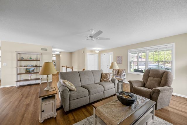 1926 Meadow Ridge Lane, Iowa City, IA 52245