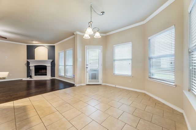 912 Boerne Street, Mckinney, TX 75072