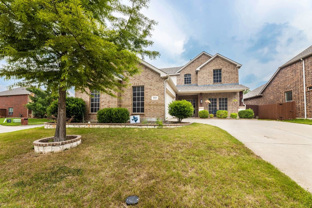 912 Boerne Street, Mckinney, TX 75072