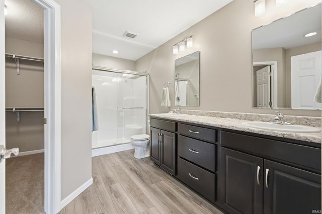 2130 Caesar Trail, Fort Wayne, IN 46818