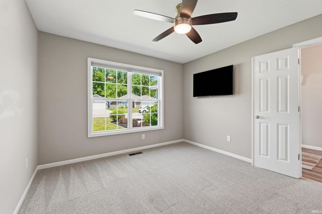 2130 Caesar Trail, Fort Wayne, IN 46818