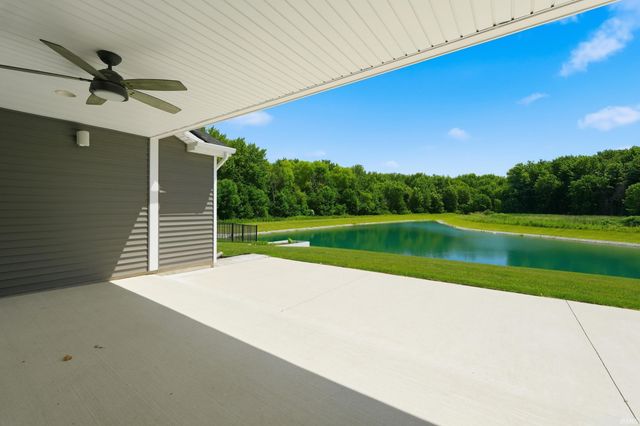 2130 Caesar Trail, Fort Wayne, IN 46818
