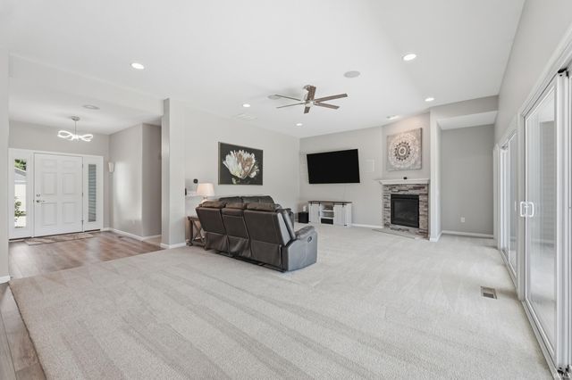 2130 Caesar Trail, Fort Wayne, IN 46818