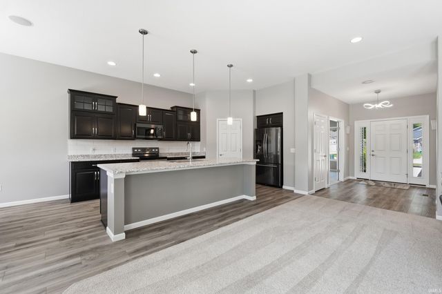2130 Caesar Trail, Fort Wayne, IN 46818