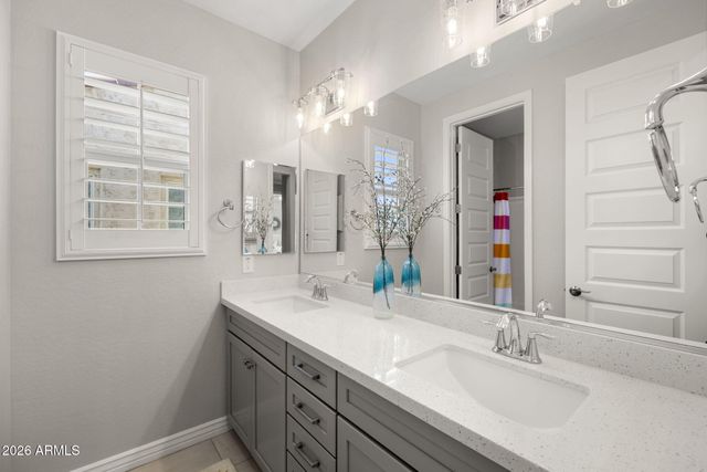 3510 E ADOBE Drive, Phoenix, AZ 85050