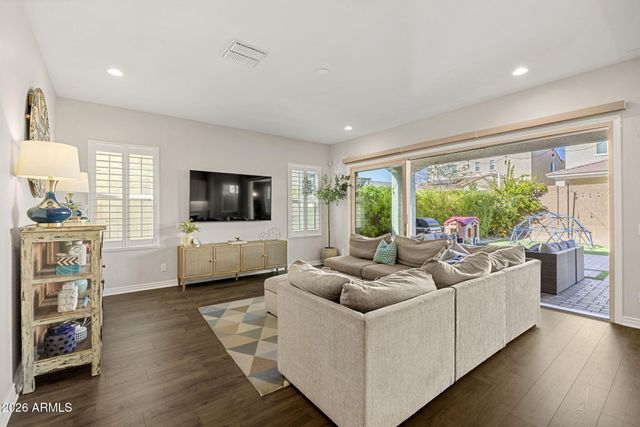 3510 E ADOBE Drive, Phoenix, AZ 85050