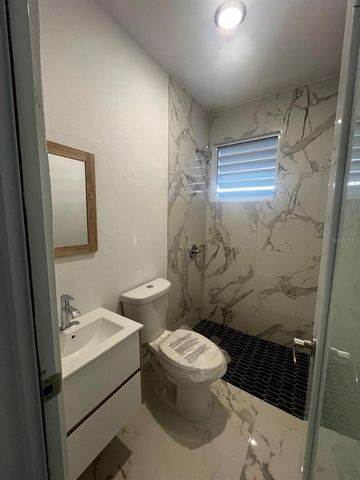 1 CANARIAS, San Juan, PR 00920