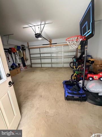 5652 BARNSTORMERS LN, Waldorf, MD 20602