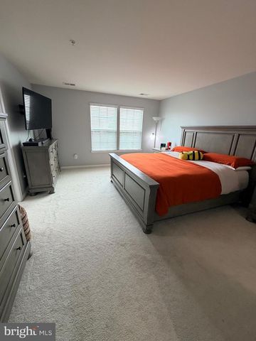 5652 BARNSTORMERS LN, Waldorf, MD 20602