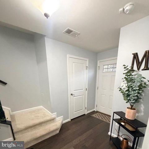 5652 BARNSTORMERS LN, Waldorf, MD 20602