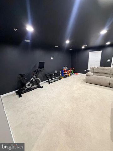 5652 BARNSTORMERS LN, Waldorf, MD 20602