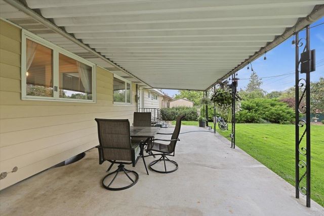 521 S Union Rd, Spokane, WA 99206