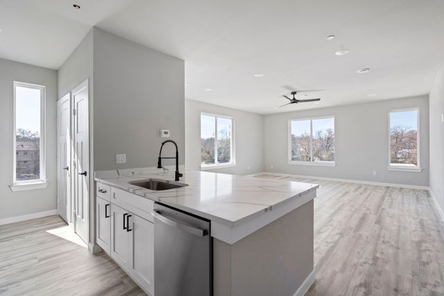 948 Corinth Street 13, Dallas, TX 75215