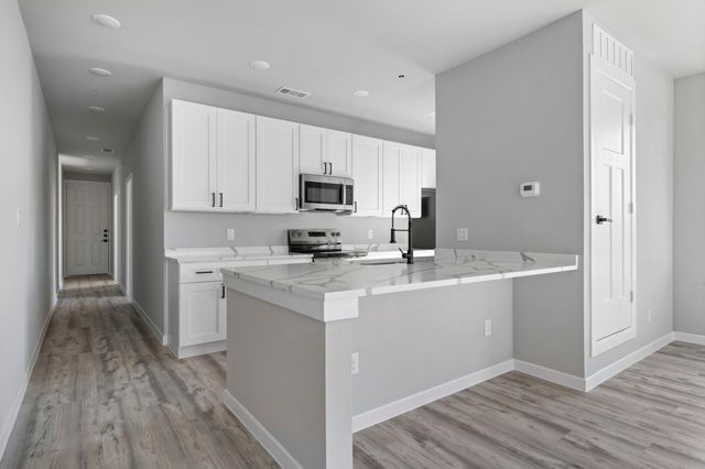 948 Corinth Street 13, Dallas, TX 75215