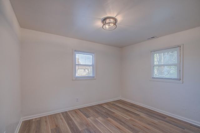 825 E 14th Avenue, Gary, IN 46407